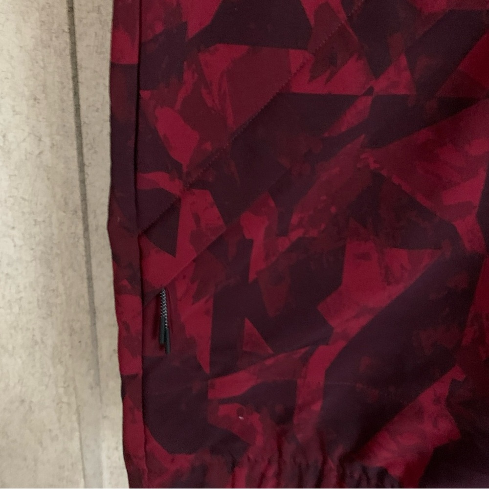 Reebok Hoodie Red And Black Patterned Pullover Ja… - image 4